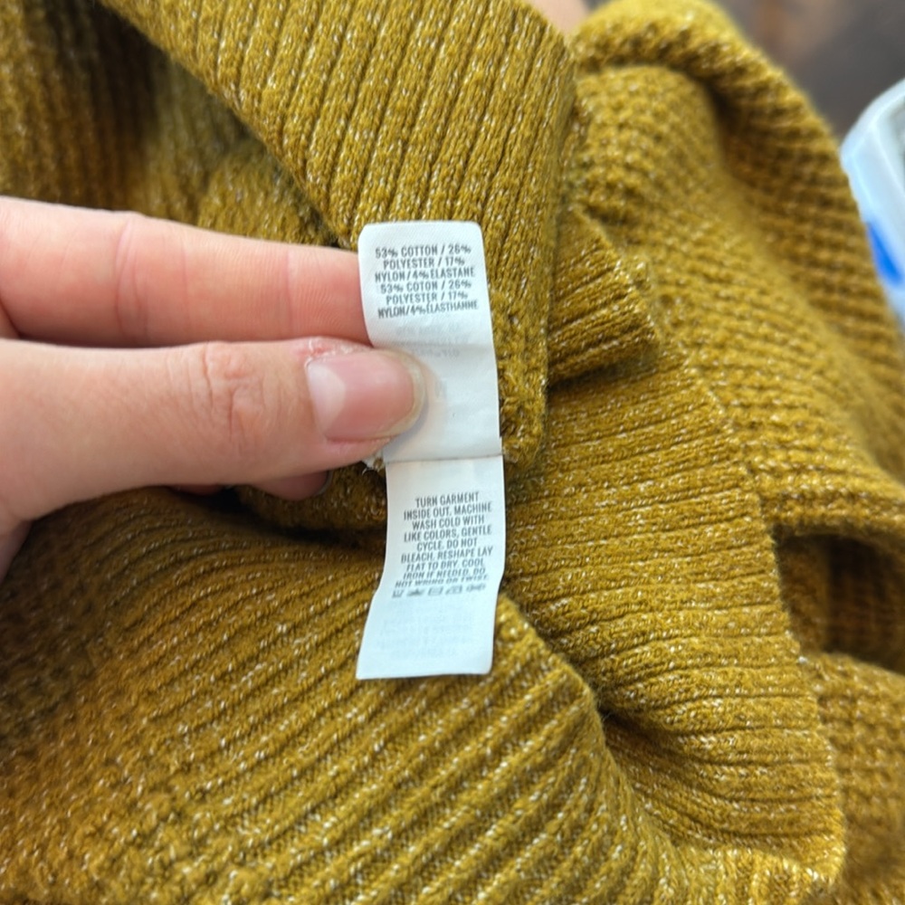Aerie Waffle Knit Hoodie in Mustard Yellow Size Medium - Picture 5 of 7